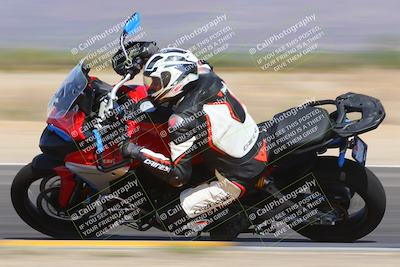 media/Oct-03-2022-Moto Forza (Mon) [[5f077a3730]]/Beginner Group/Session 3 (Turn 15 Inside)/